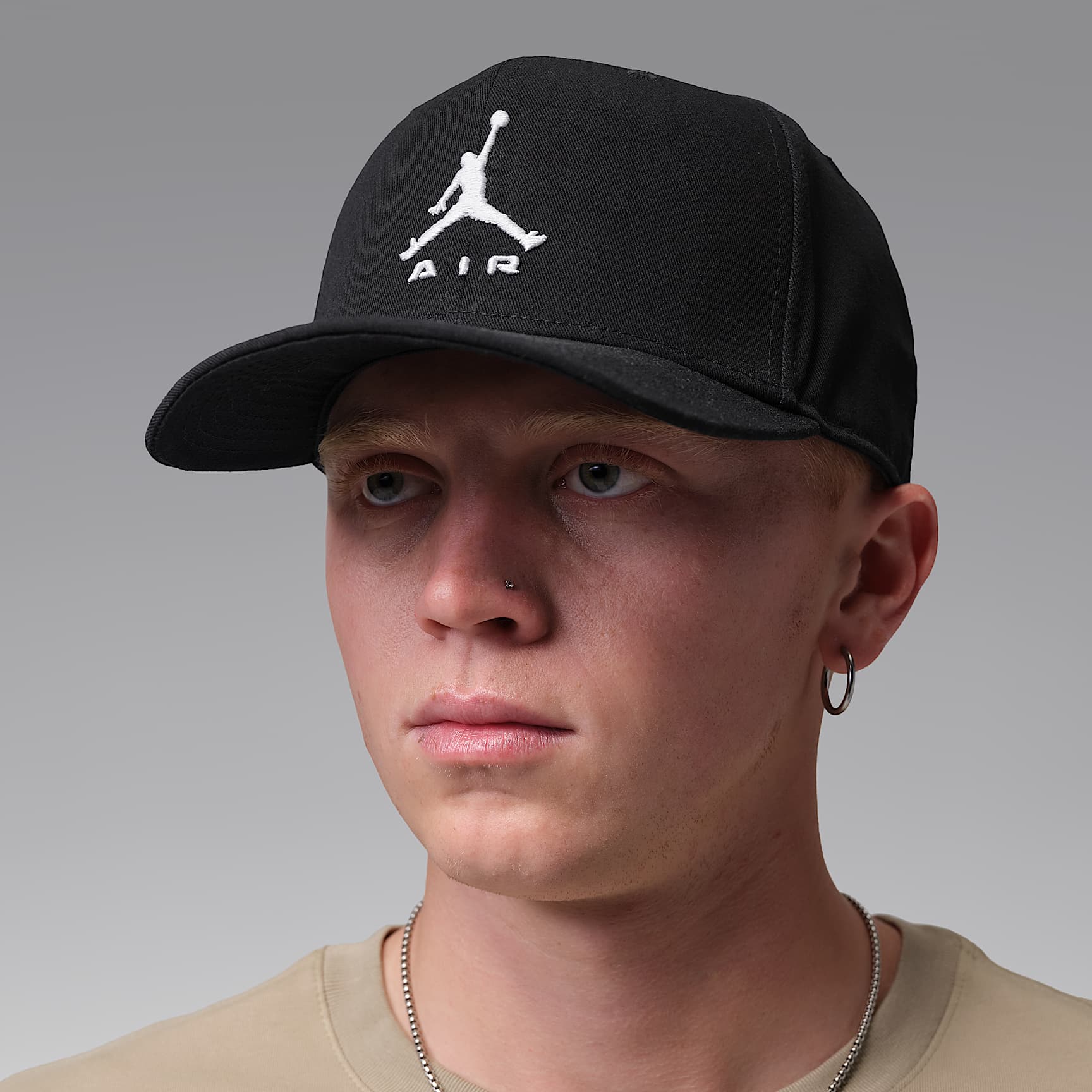 Nike Mロゴ キャップ ブラック/カモフラージュ/ジョーダン NIKE公式】ジョーダン プロ アンストラクチャード キャップ.オンライン